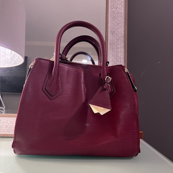 EUC Rebecca Minkoff Mini Perry - Picture 1 of 10